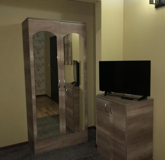 اتاق استاندارد با تخت بزرگ, Pensiunea Mirela Peștera Urșilor