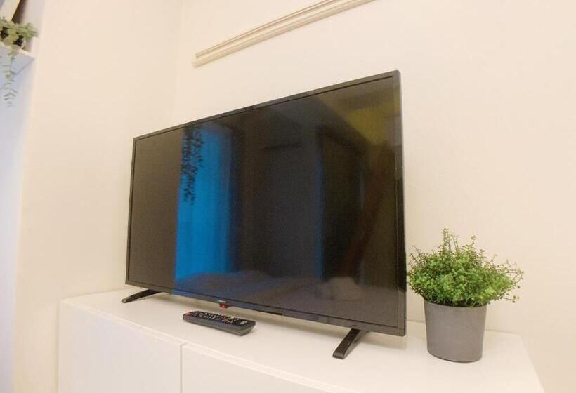 Estudio Estàndard, Ouchi Hotel Fujimi