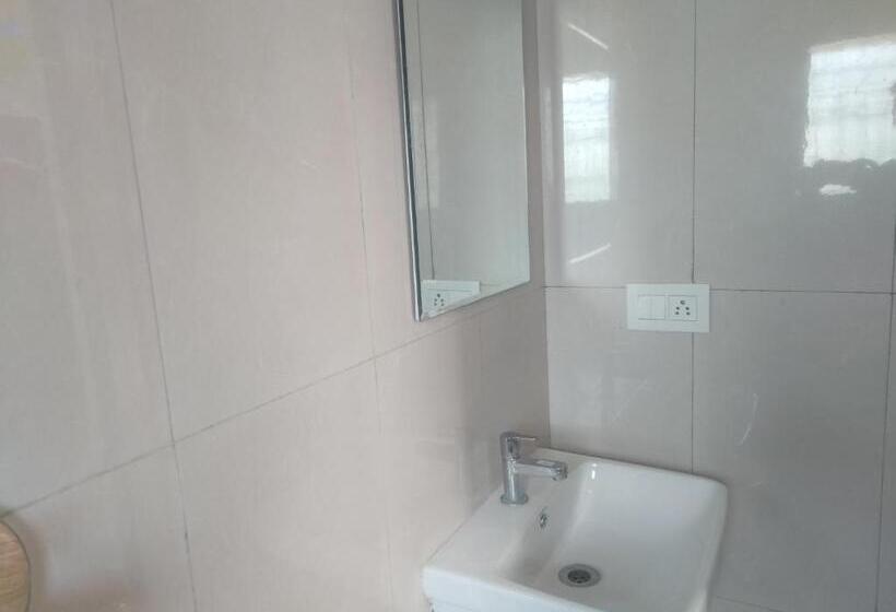 Номер Стандарт, Rest Inn Pune