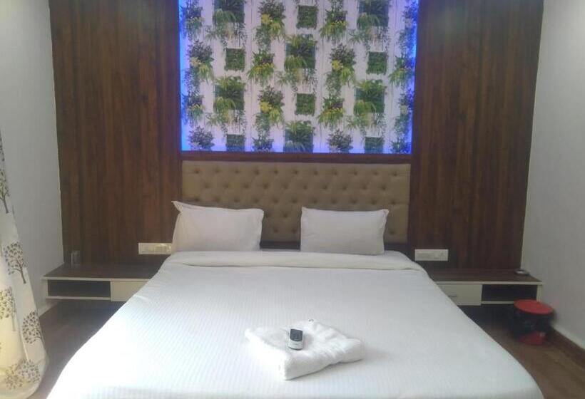 标准间, Rest Inn Pune