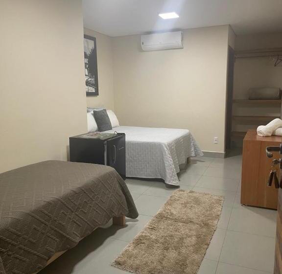 חדר סטנדרט לשלושה, Santa Maria