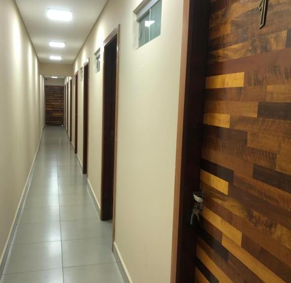 חדר סטנדרט לשלושה, Santa Maria