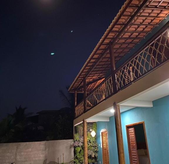 سوییت خانوادگی, Pousada Azul Blue