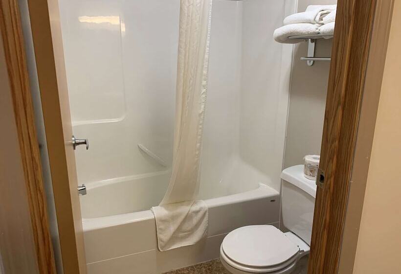 جناح, Surestay Plus Hotel By Best Western Hardisty