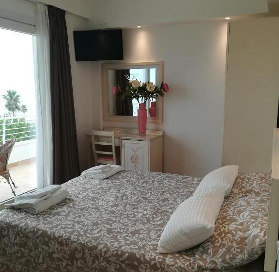 חדר דלוקס, Flora