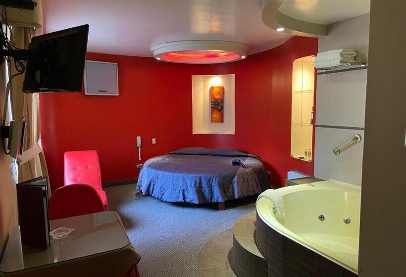 سوییت دوبلکس, Los Mirtos Suite &