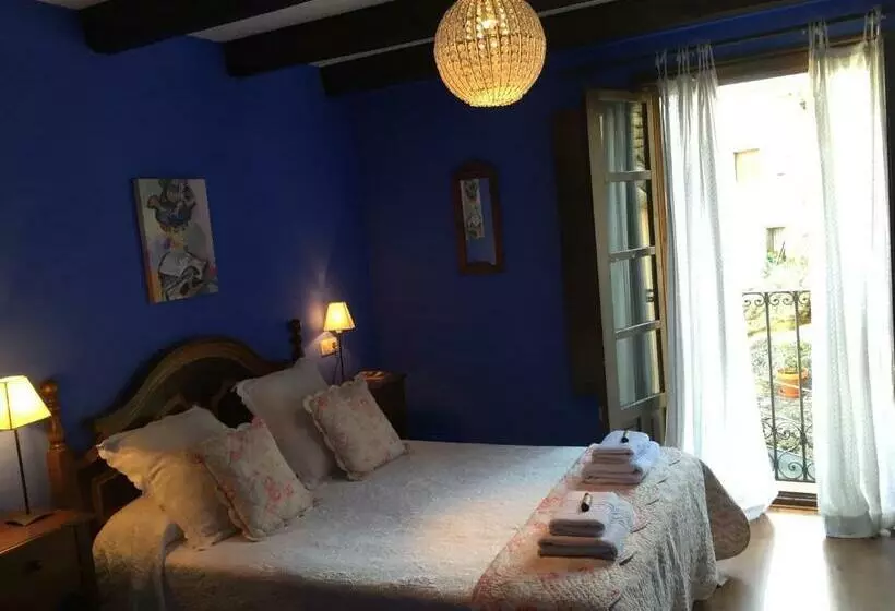 Sviitti, Casa Del Infanzón