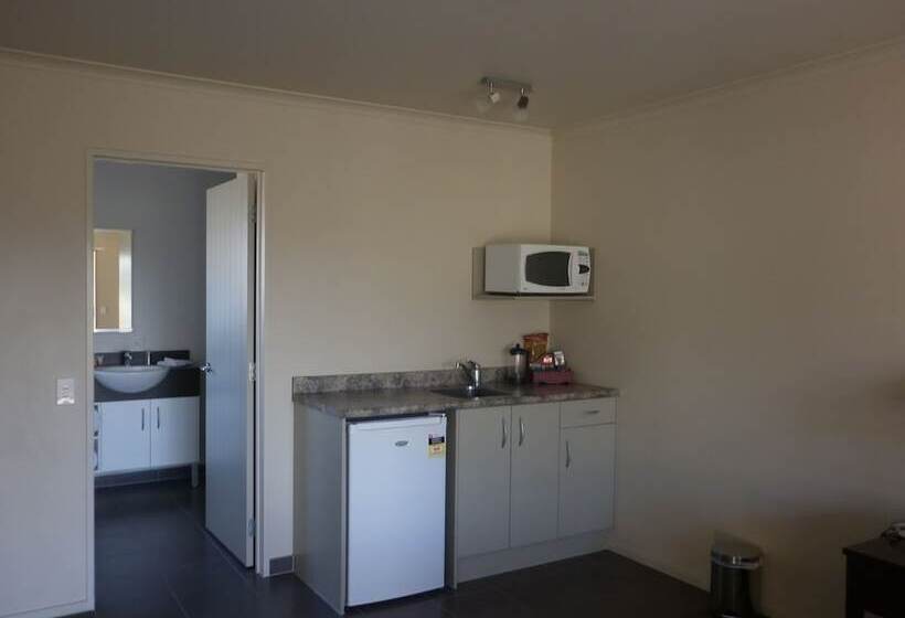 Студия Стандарт, Executive On Fenton