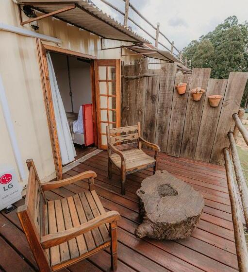 جناح مزوَّد بشرفة, Pousada Campeira