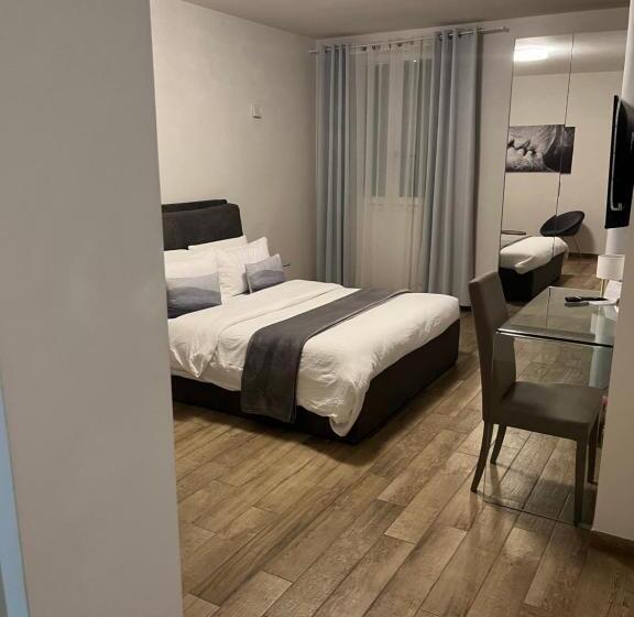 Quarto Estandar, Ivy Park
