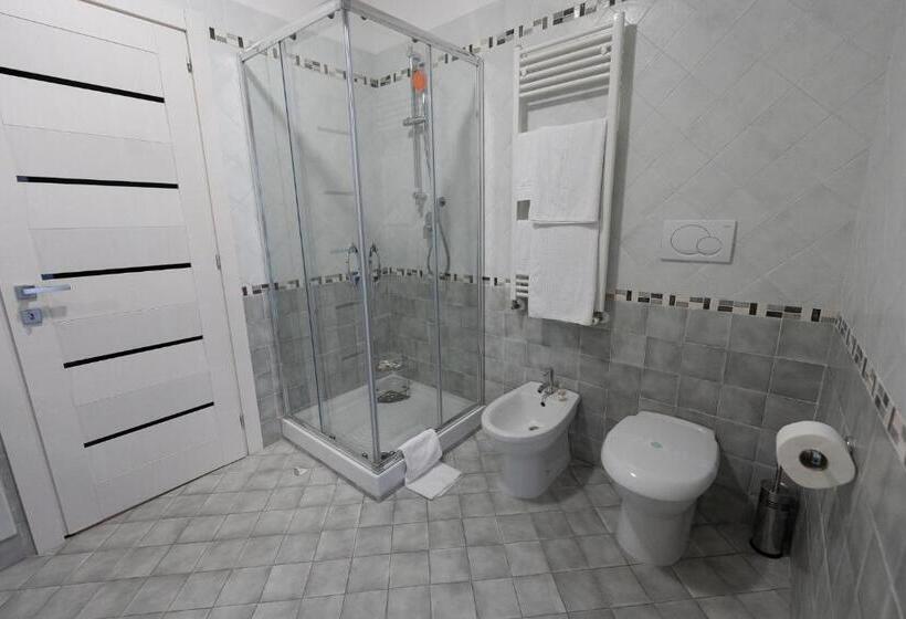 디럭스 룸, La Perla Guest House