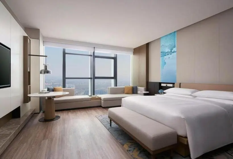 キングサイズベッド、シティビューデラックスルーム, Jinhua Marriott