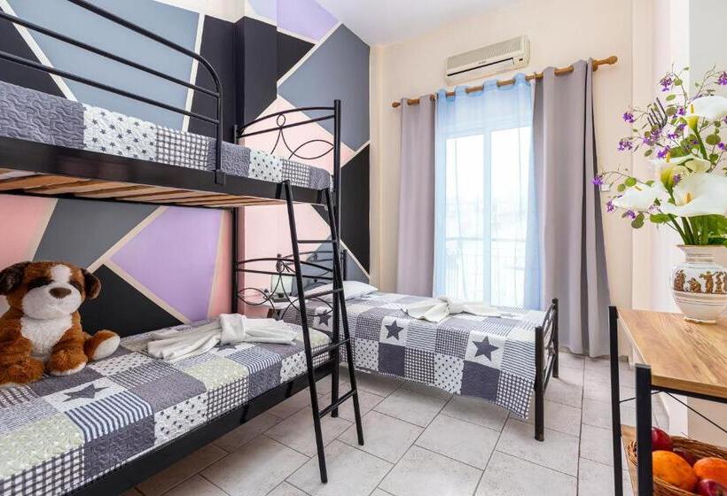 חדר סטנדרט לשלושה, Riviera Seaside