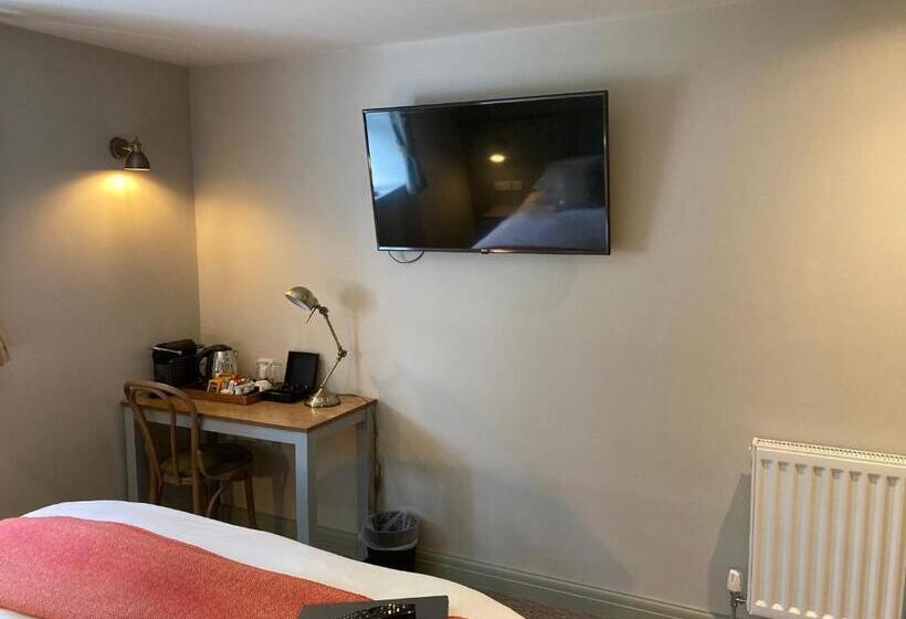 스탠다드 룸, The Stork