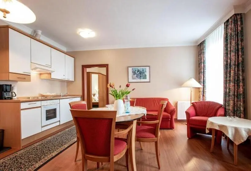 Huoneisto 2 Makuuhuonetta, Aparthotel Hohenzollern