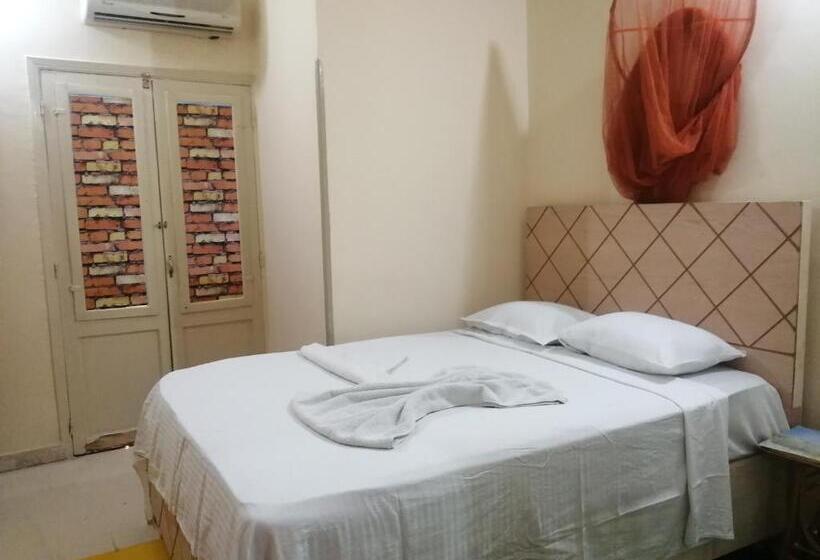 اتاق استاندارد, Bob Marley Hotel Luxor & Restaurant