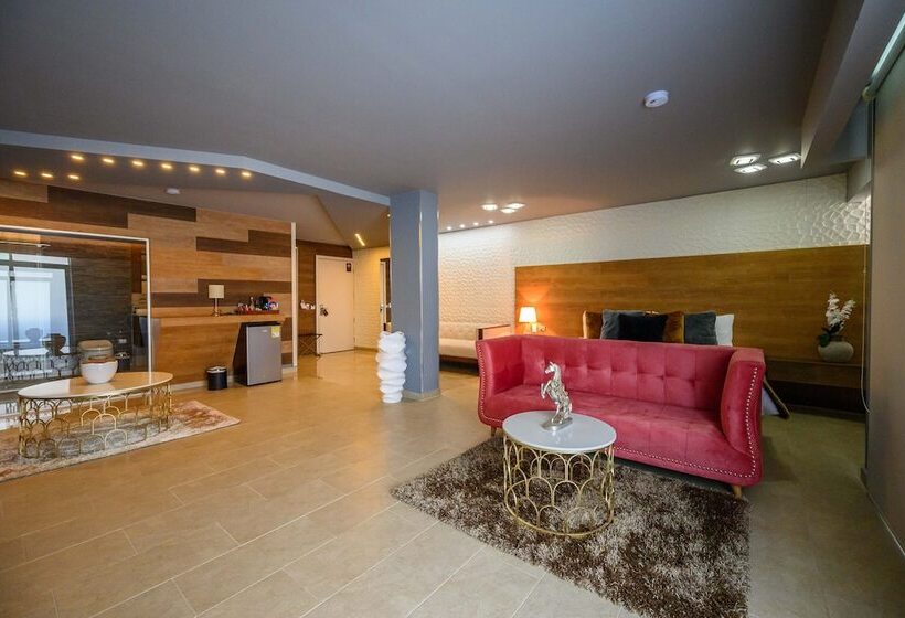 스위트, Kh Hotel Boutique