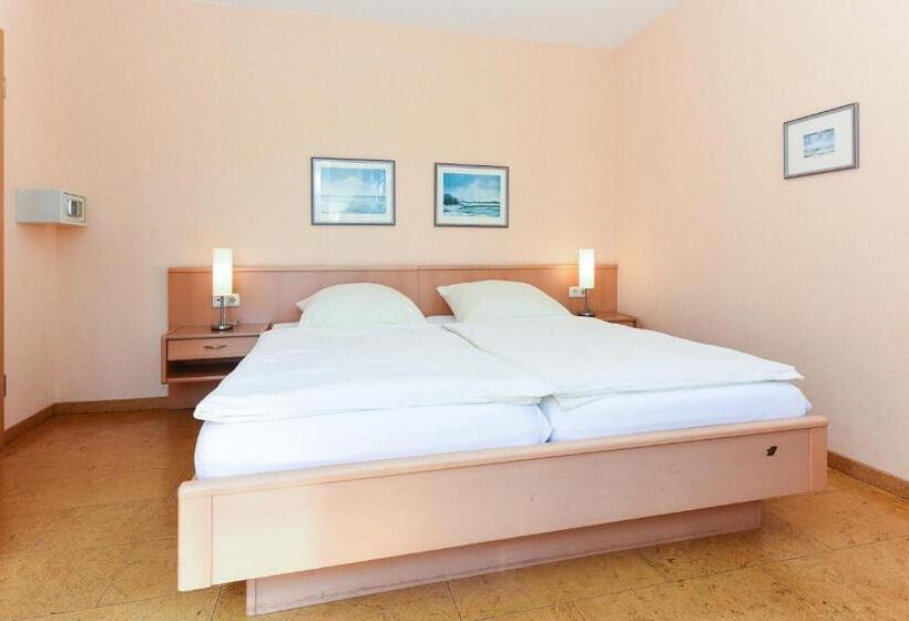 バルコニー付きスタンダードルーム, Pension Störtebeker