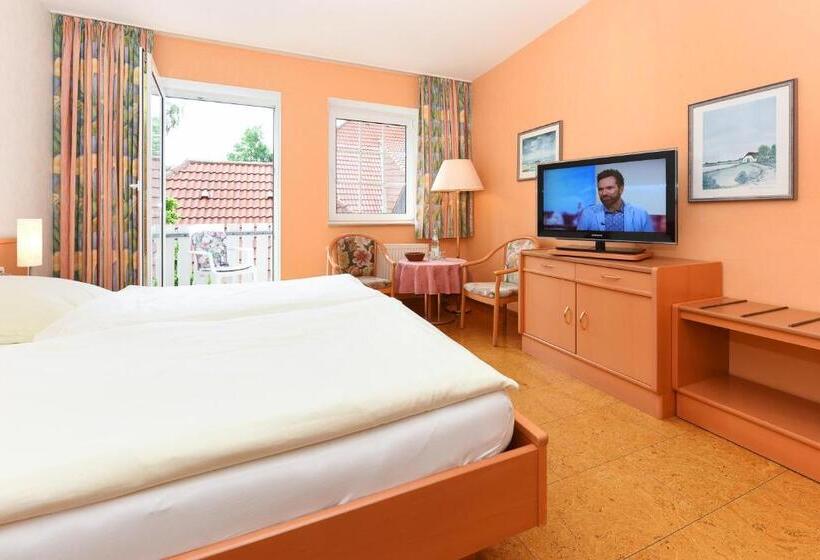 Номер Стандарт с Террасой, Pension Störtebeker