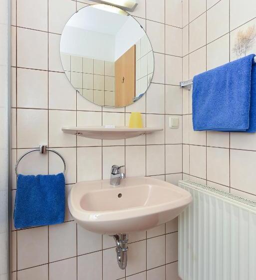 バルコニー付きシングルスタンダードルーム, Pension Störtebeker