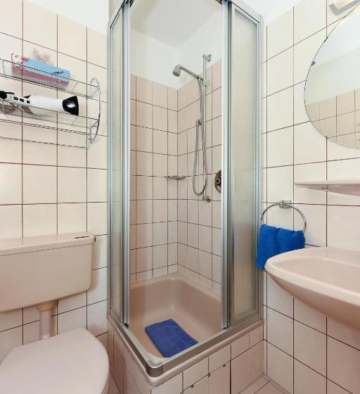 バルコニー付きシングルスタンダードルーム, Pension Störtebeker