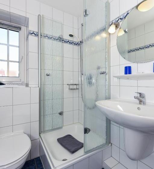 バルコニー付きスタンダードルーム, Pension Störtebeker