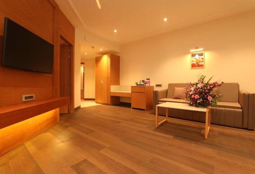 Королевский Люкс, Regenta Central Udaipur