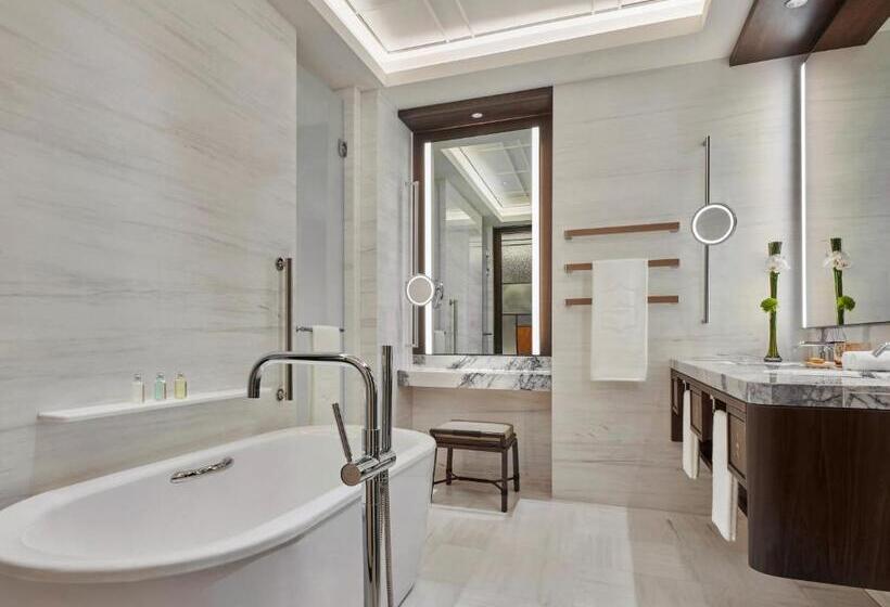 Люкс Deluxe Кровать Кинг, Shangrila Qiantan, Shanghai