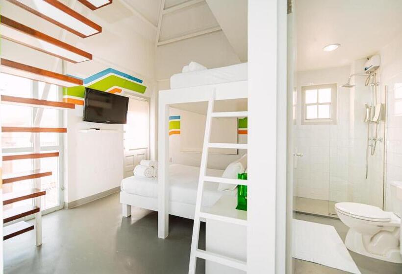 سوییت خانوادگی, The Freedom