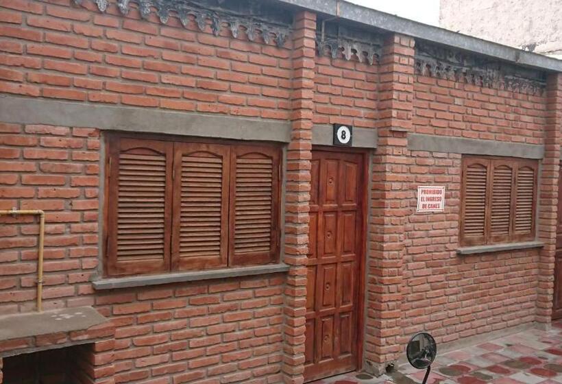 דירת חדר, Apartamentos Quintana