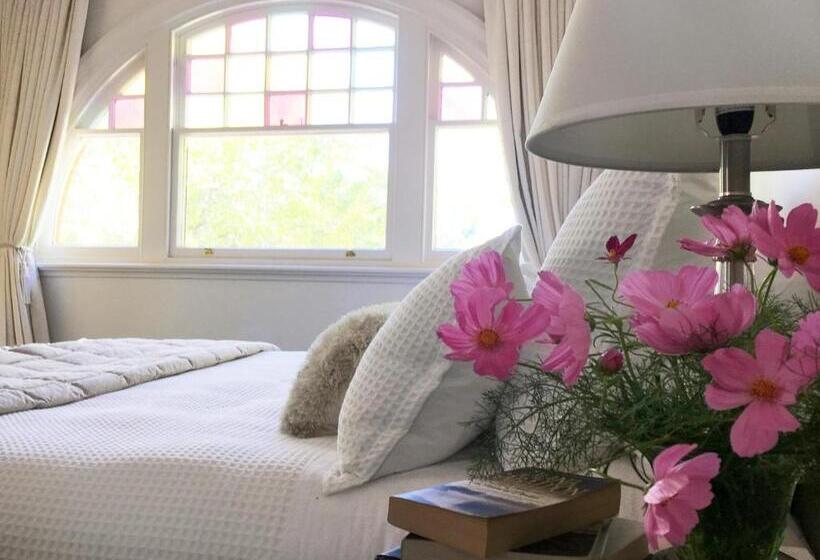 Люкс Deluxe Кровать Кинг, Howlong Old Post Office Luxury Suite