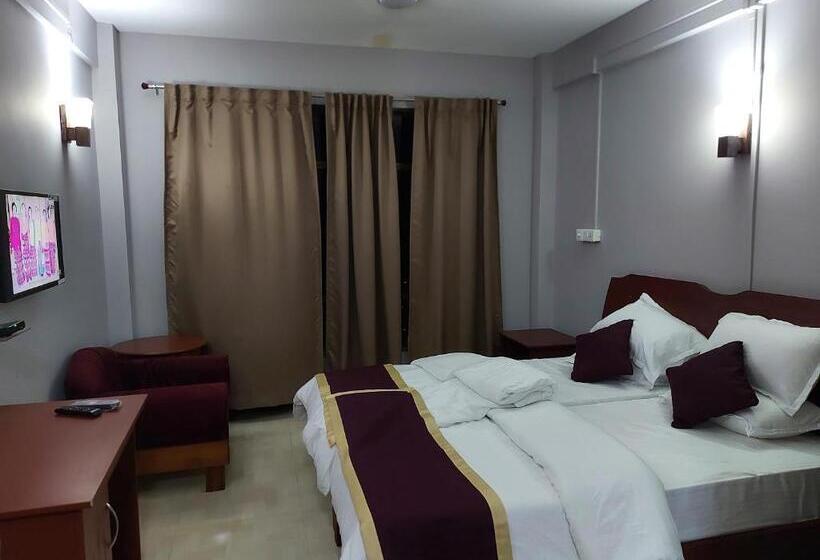 디럭스 룸 산전망, Chhungte International