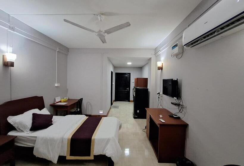 디럭스 룸 산전망, Chhungte International