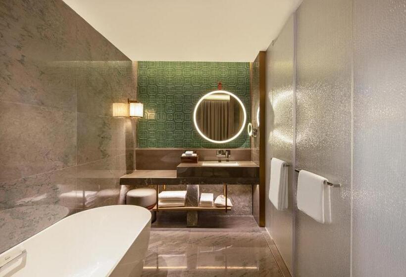 Люкс Кровать Кинг, Hualuxe Hotels And Resorts Qingdao Licang, An Ihg