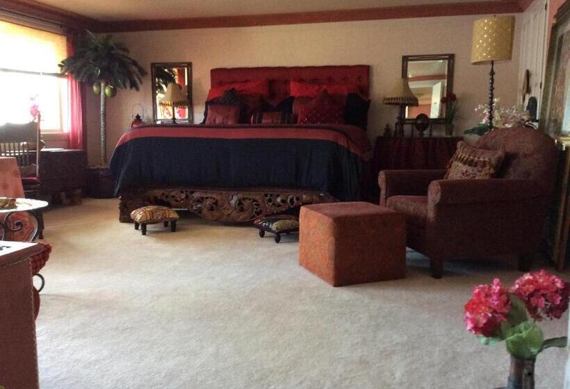 غرفة ديلوكس مطلّة علي البحر مزوَّدة بشُرفة, Mermaid S Muse Bed And Breakfast