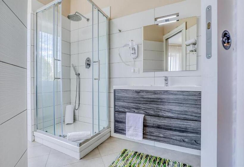 سوییت, Asso Residence Centro