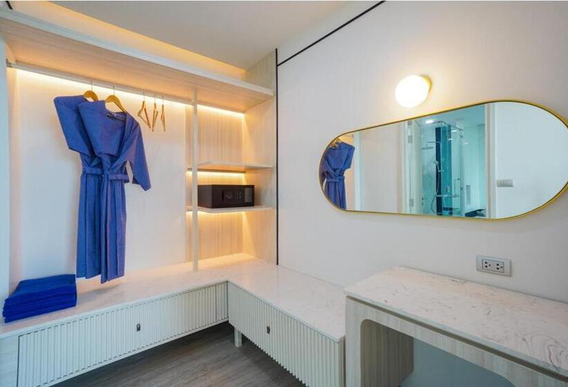 Люкс Deluxe Кровать Кинг, Poolrada Boutique Hotel Sha Plus