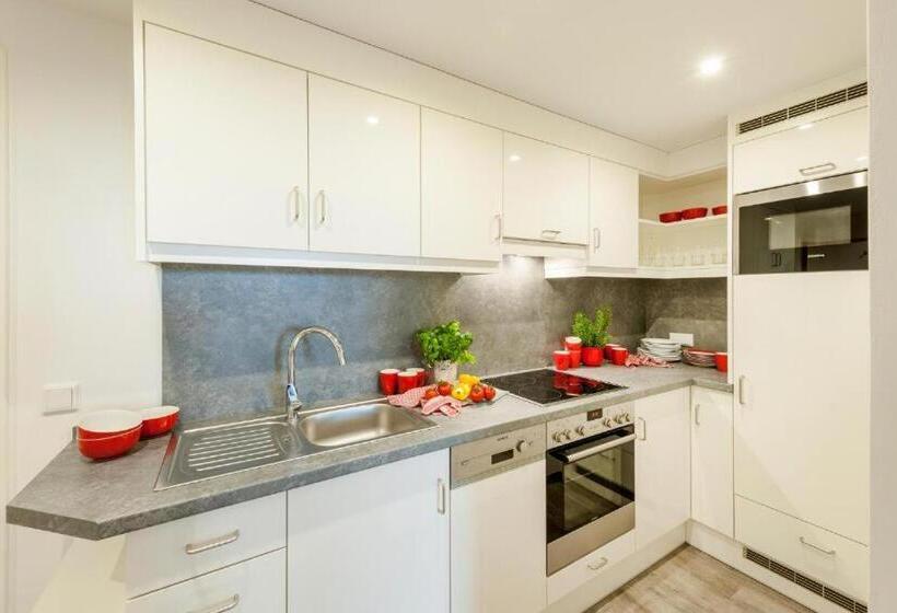 침실 1개 발코니 아파트, Lamplhof