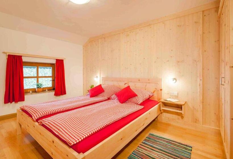 침실 1개 발코니 아파트, Lamplhof