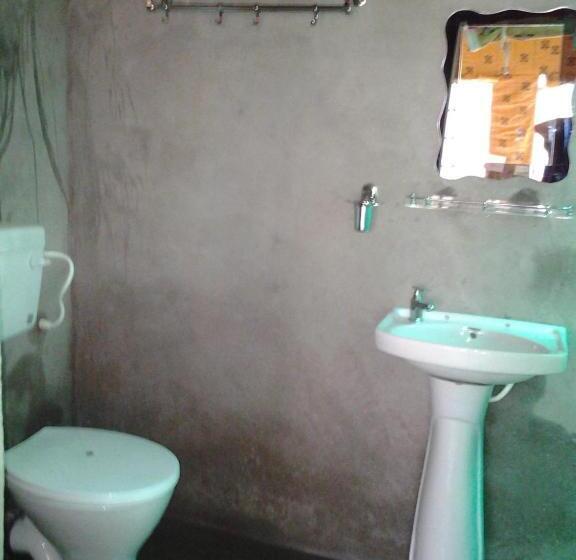 Standard Tent, Tathagata Farm