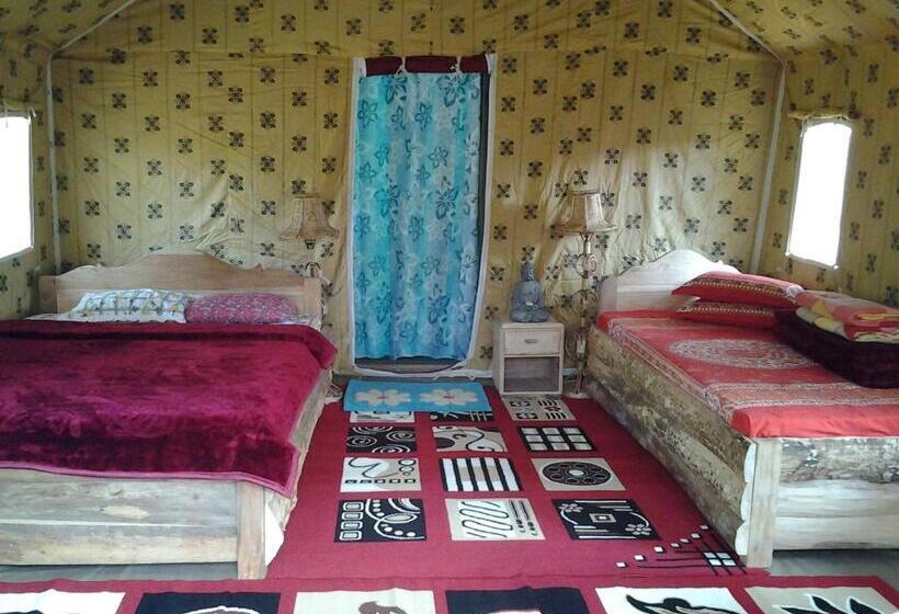 Standard Tent, Tathagata Farm