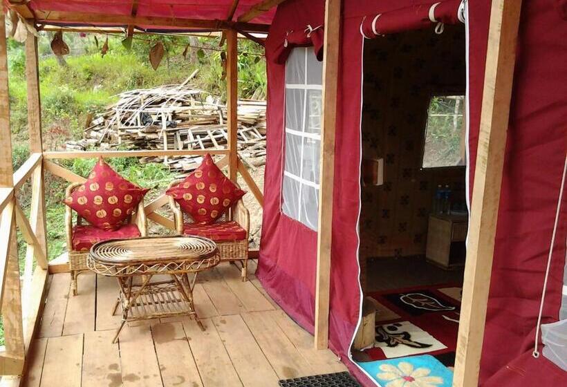 Standard Tent, Tathagata Farm