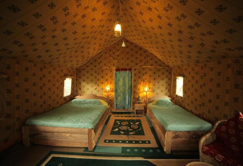 Standard Tent, Tathagata Farm