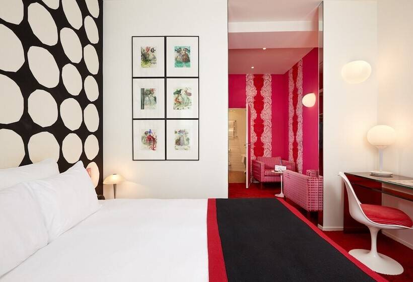 デラックスルーム, Hôtel Du Petit Moulin, Haute Couture Hotel By Lacroix