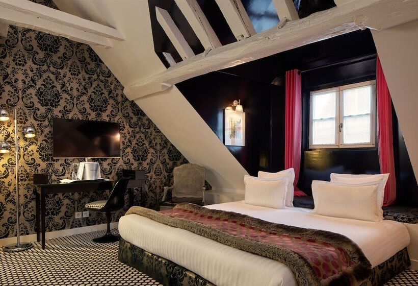 ジュニアスイート, Hôtel Du Petit Moulin, Haute Couture Hotel By Lacroix