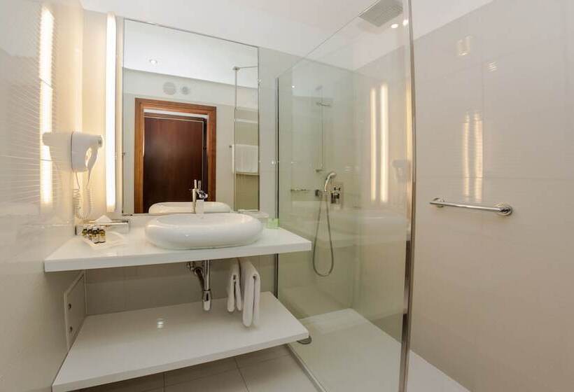 اتاق استاندارد, Qubus Hotel Bydgoszcz