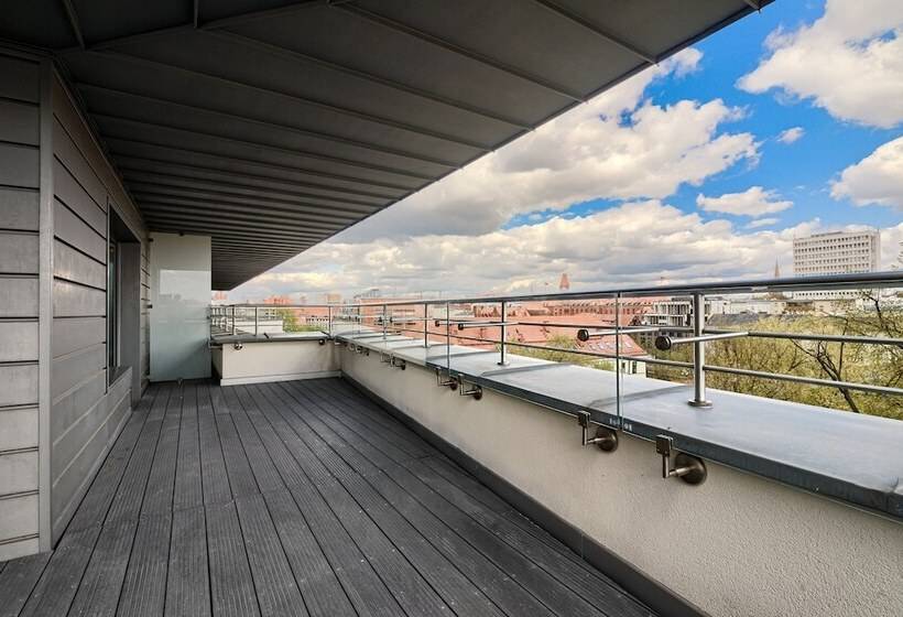 سوئیت با چشمانداز رودخانه, Qubus Hotel Bydgoszcz