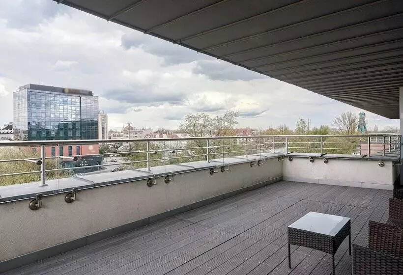 سوئیت با چشمانداز رودخانه, Qubus Hotel Bydgoszcz