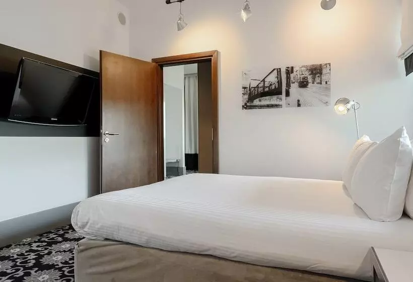 سوئیت با چشمانداز رودخانه, Qubus Hotel Bydgoszcz