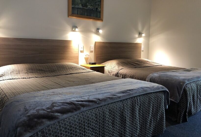 استودیوی لوکس, Manapouri Lakeview Motor Inn